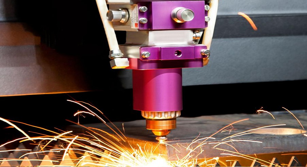 What are the auxiliary gases of the laser cutting machine?